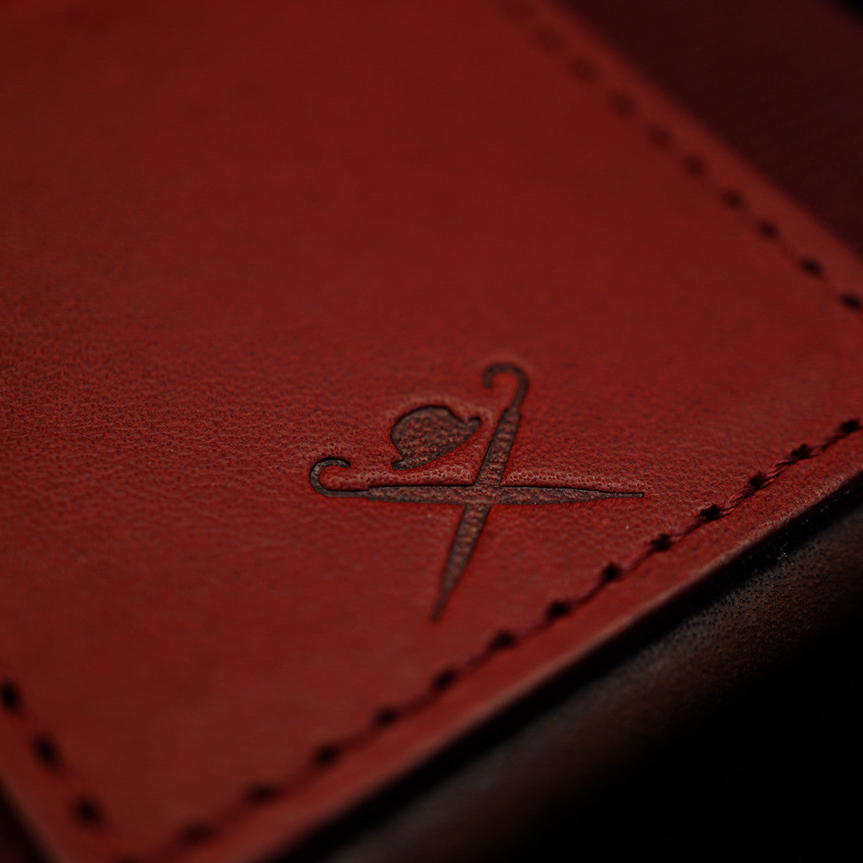 TROVE Wallet: Hackett London x TROVE RED