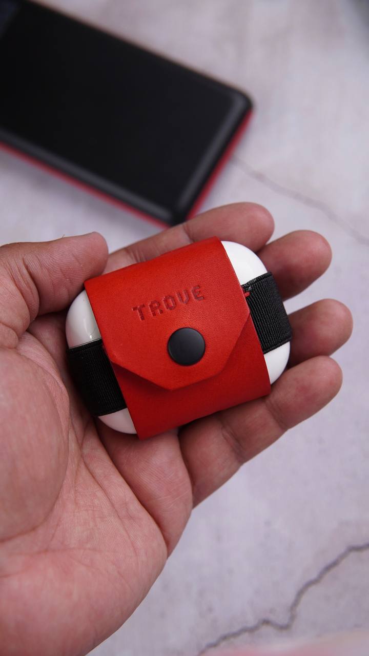 TROVE Pod Pocket PRO: Red/Black Leather